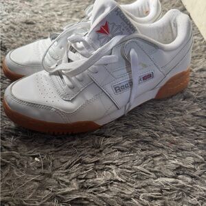 Reebok White Sneakers with Gum Sole